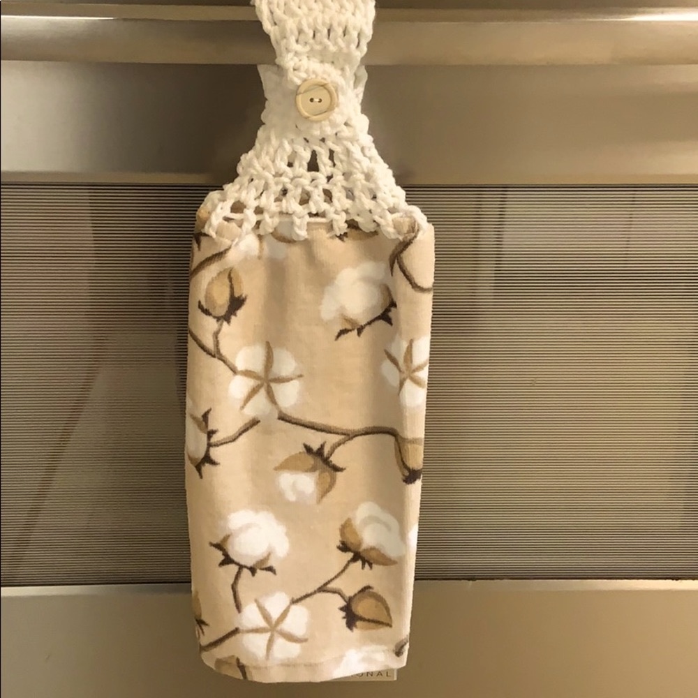 Hand Crafted Two Crocheted Top Hanging Kitchen or Bathroom Hand Towels - Picture 4 of 5